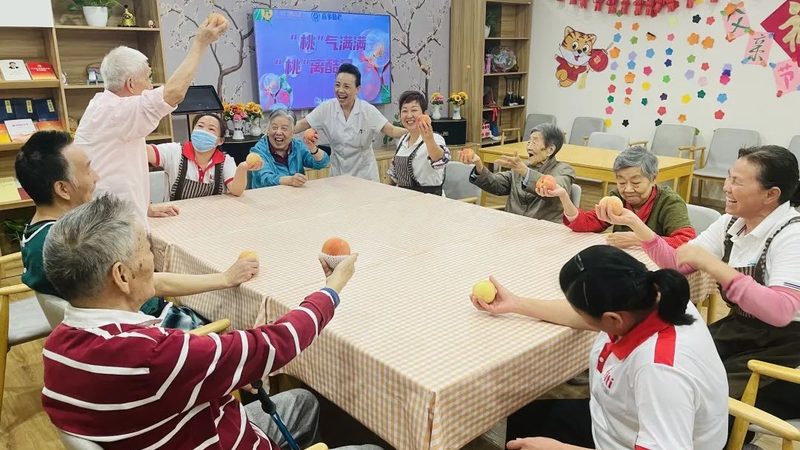 社区养老加盟：费用明细背后的关键考量